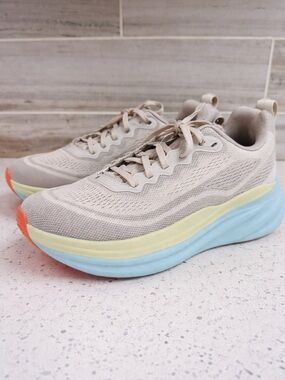 Avia Women’s 7.5W Wide Running Shoes Beige NWT